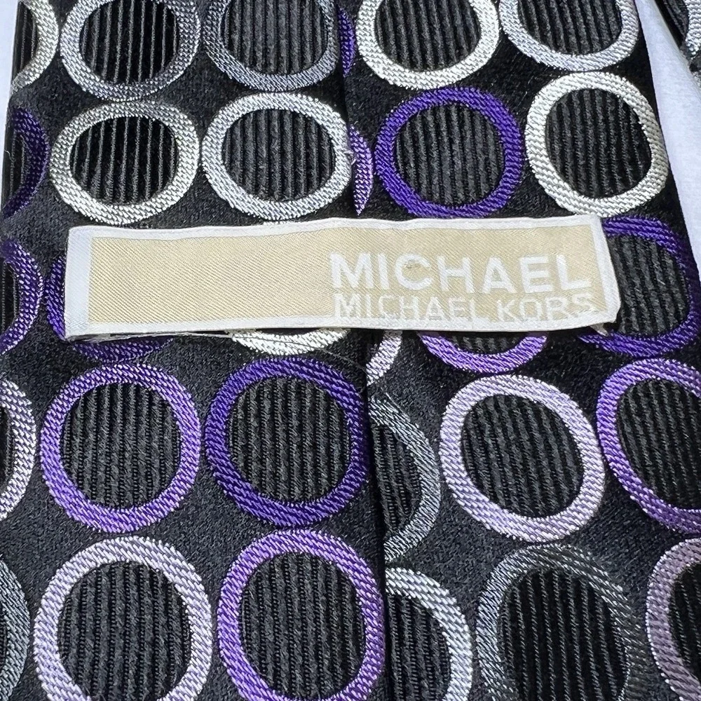 MICHAEL KORS Men's 100% Polyester Tie Purple Geometric‎ ~ NEW MSRP: $69.50